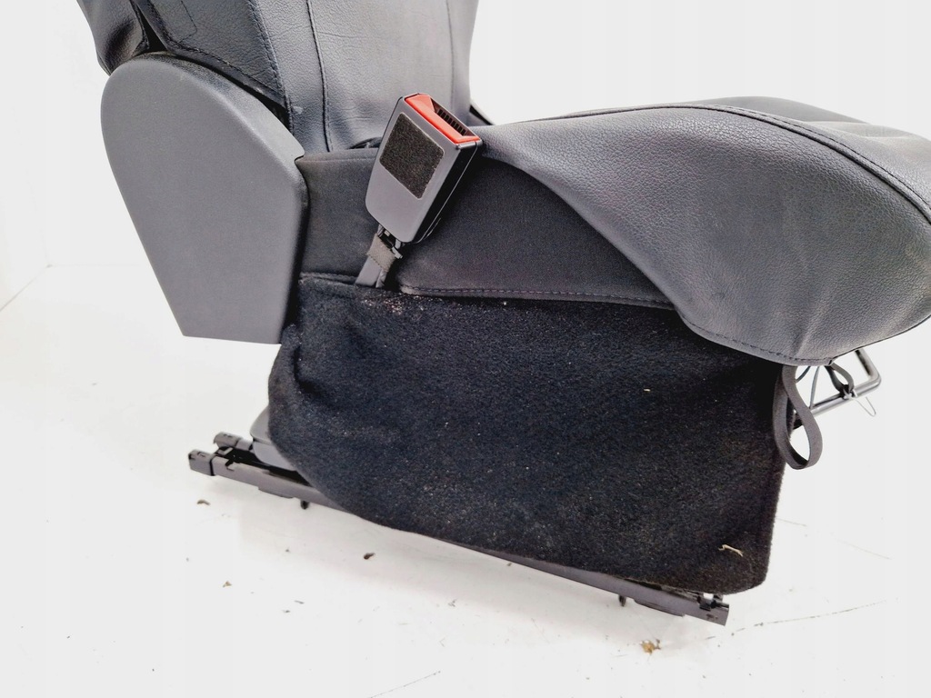 фото №7, Citroen berlingo 2022 сиденье передний водителя