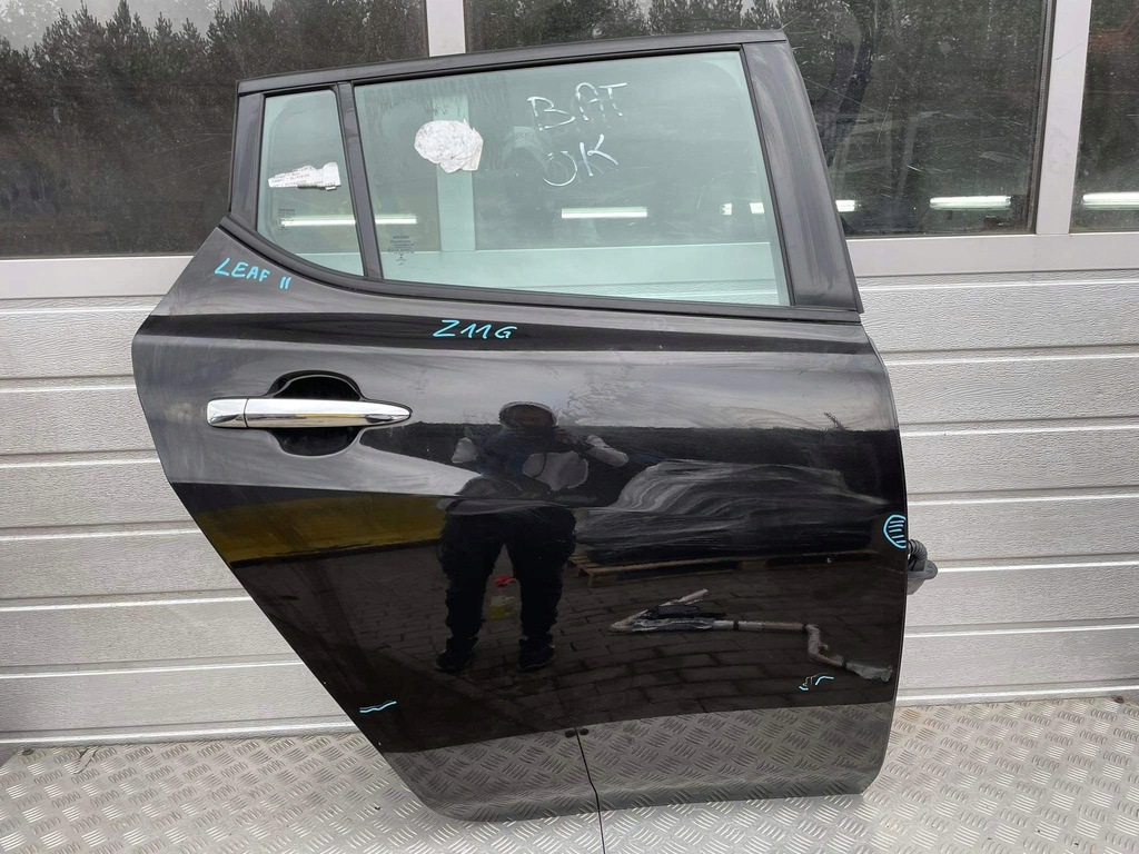 фото №1, Nissan leaf ii дверь правое задняя z11g полный