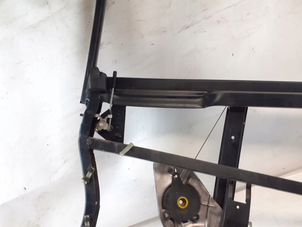 фото №9, Рамка дверь правый задняя a6 c5