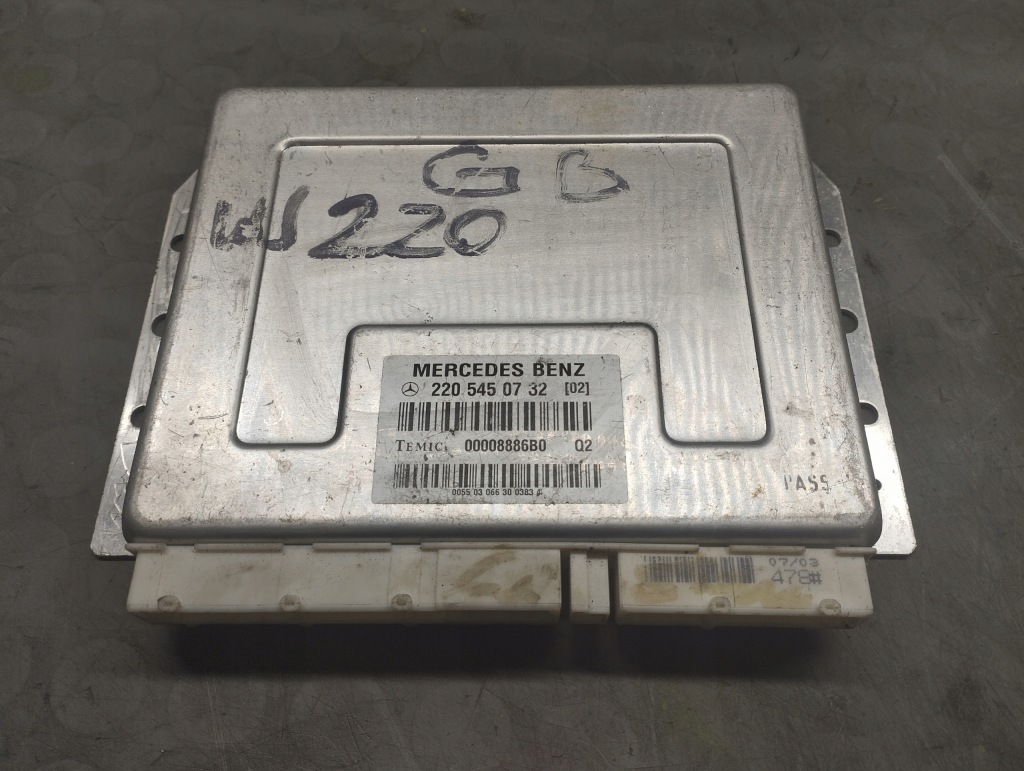 фото №1, Mercedes w220 блок управления подвеска 2205450732