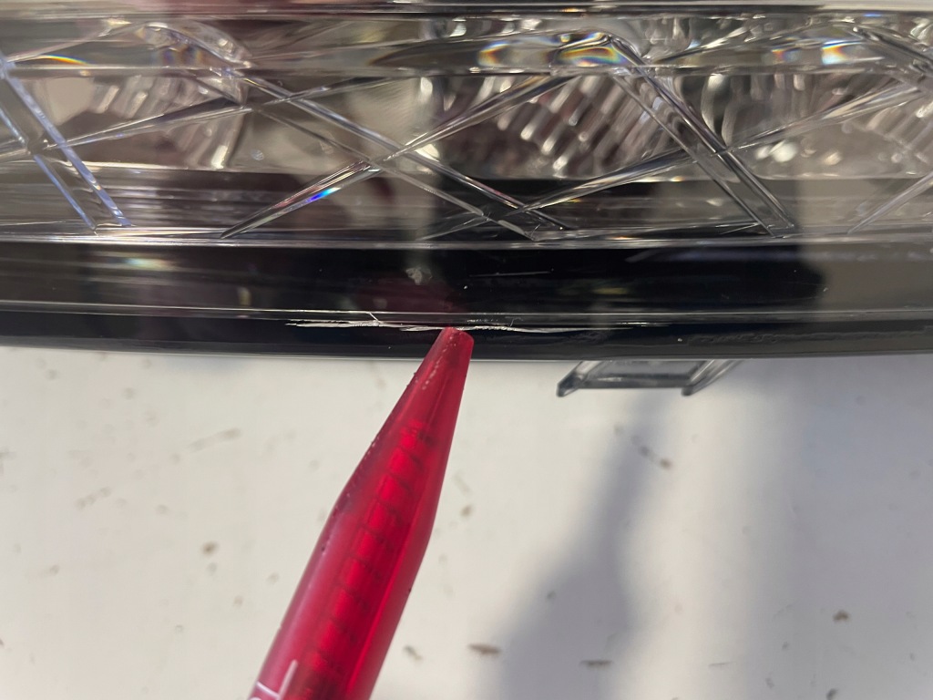 Фара правый  skoda fabia 3 3 soczewaka led 6v 6v1941016b Оригинал