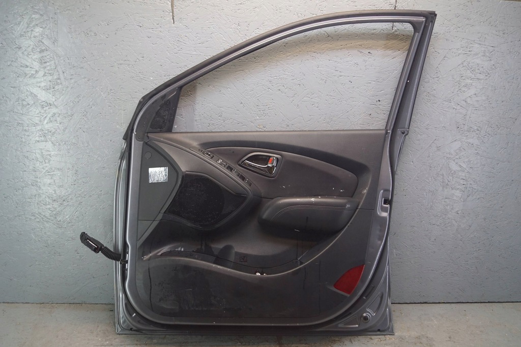 фото №16, Hyunday ix35 дверь правый перед d1702 9h