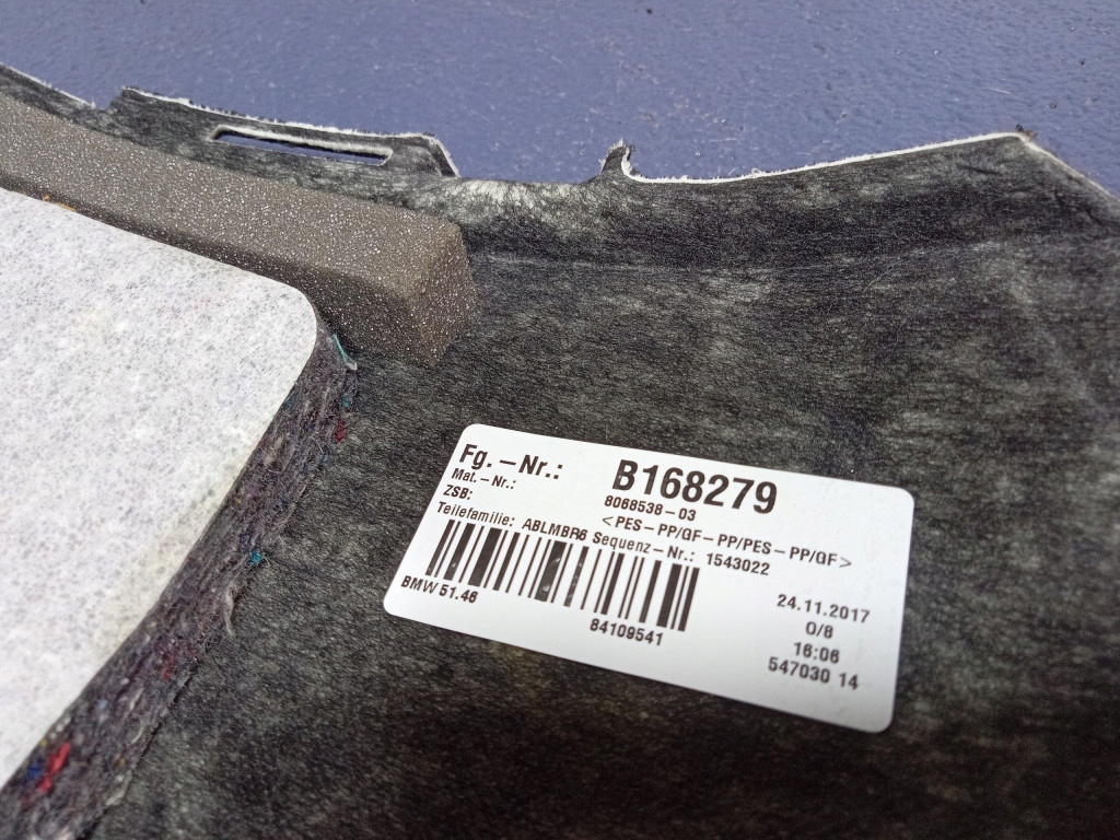 фото №5, Bmw 5 g30 полиця багажника alcantara 8068538