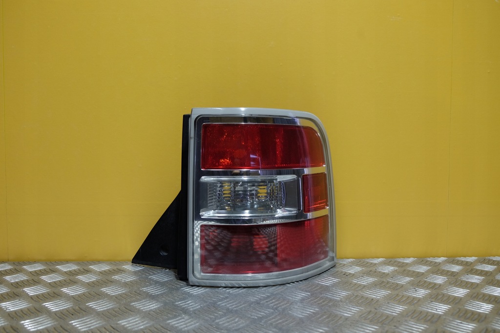 фото №1, Ford flex 2009-2011 лампа задняя правая задняя usa