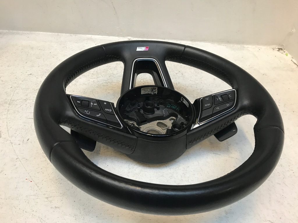 фото №5, Audi a4 b9 воздуховод кожа мультифункция s-line