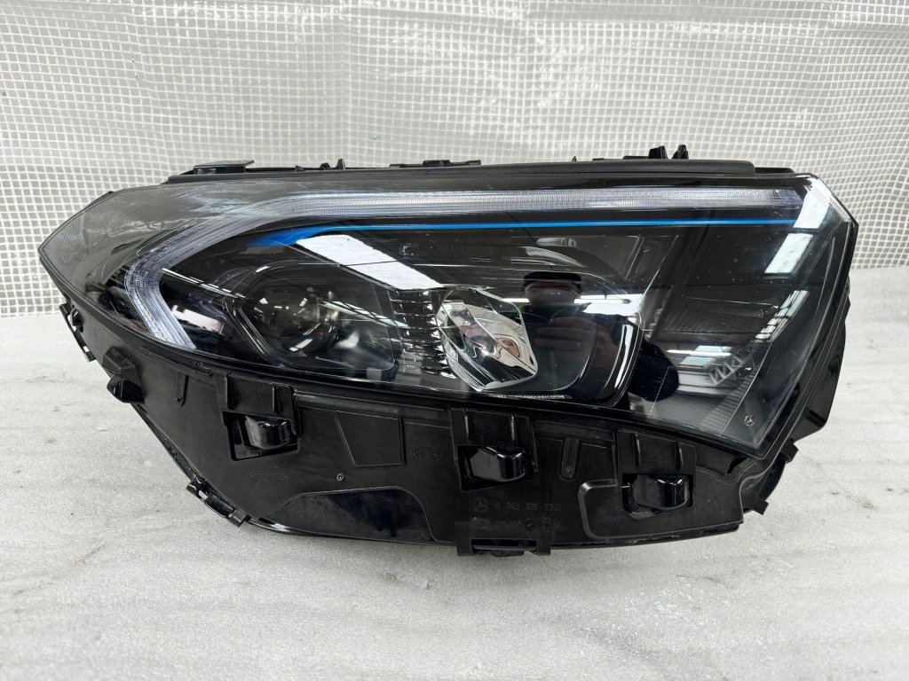 фото №1, Mercedes eqa eqb w243 правая лампа full led