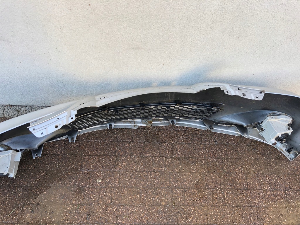 Бампер перед передний lexus is 2 ii Киев