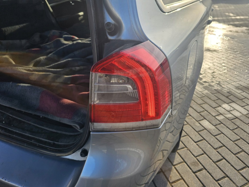 фото №1, Лампа правая задняя led volvo v70 iii