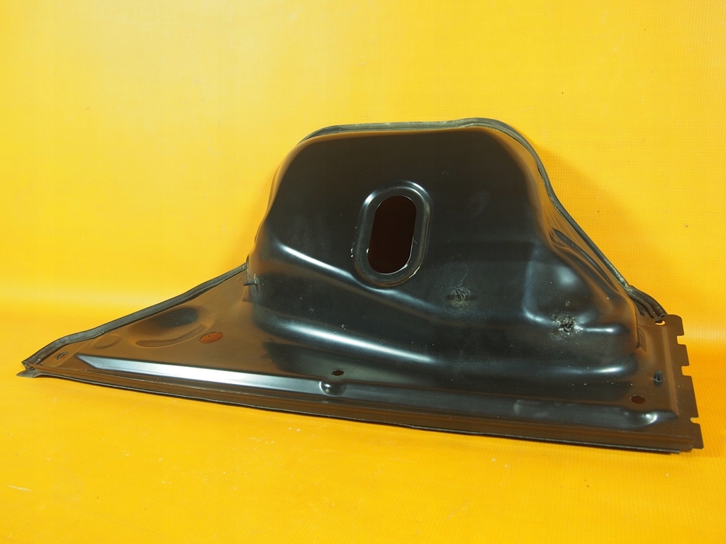 фото №9, Audi a5 8t защита стены перегородки 8k0819447b