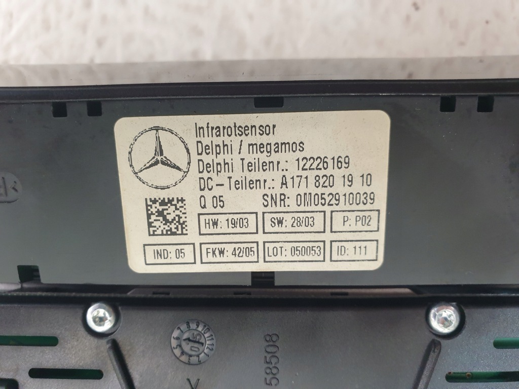 фото №7, Mercedes slk r171 лампа освещение салона oryg