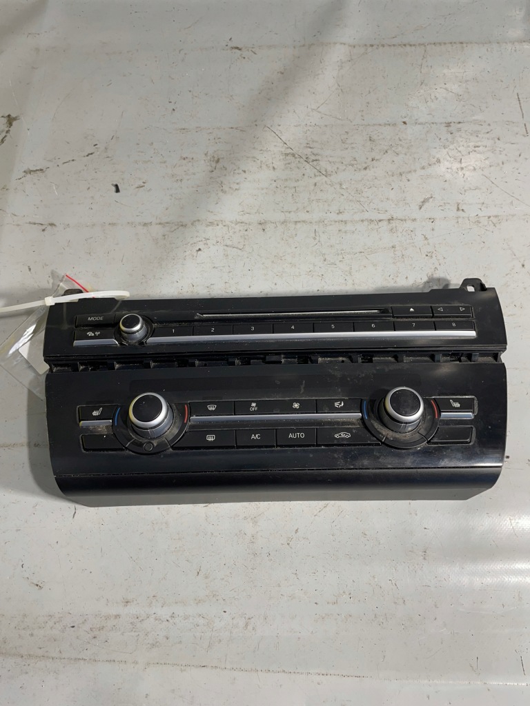 фото №1, Панель кондиционера радио bmw 5 f10 f11 930614901
