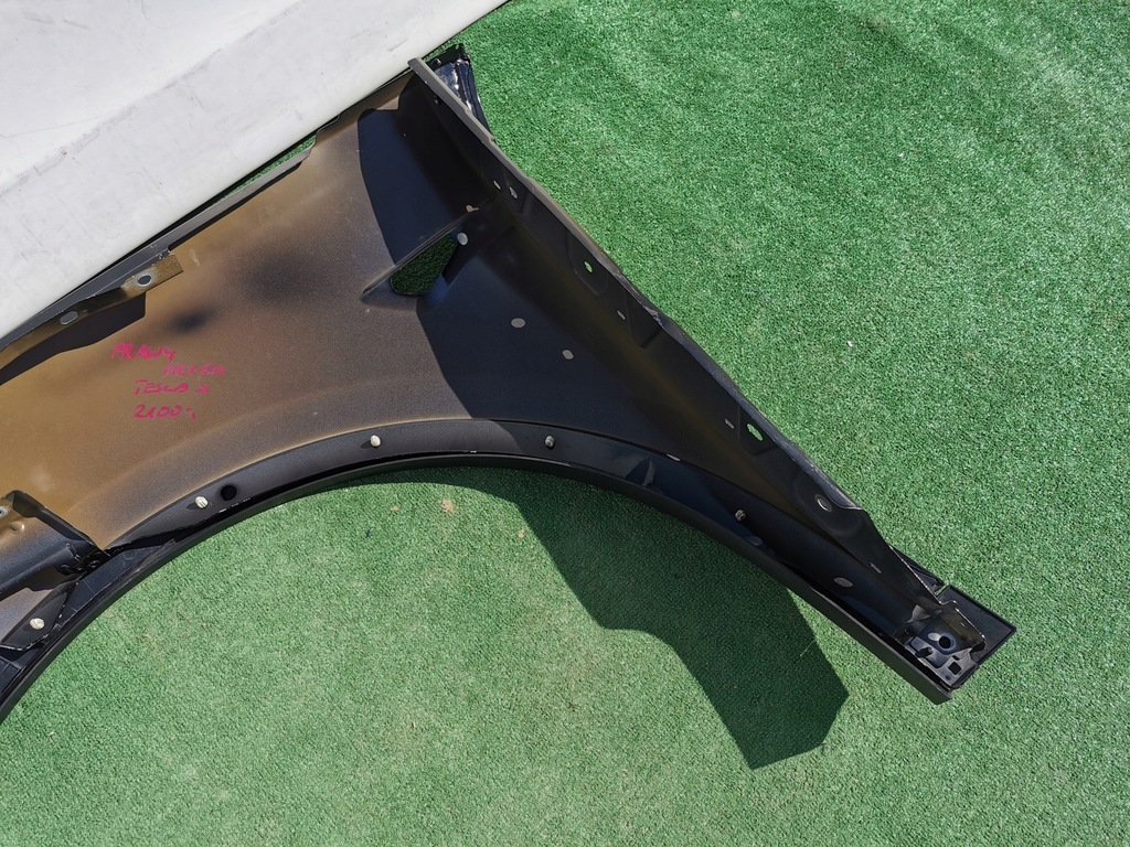 фото №14, Крыло молдинг правый перед передний tesla x