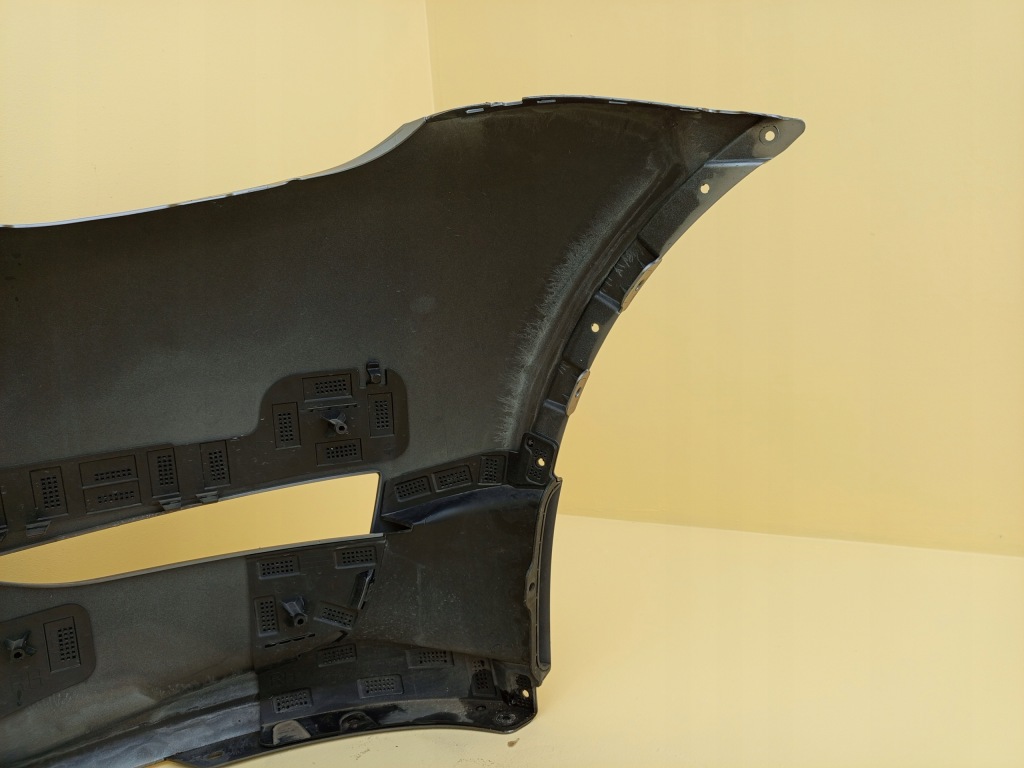 Tesla model y 2020- бампер перед передній 1540100-06-c Доставка