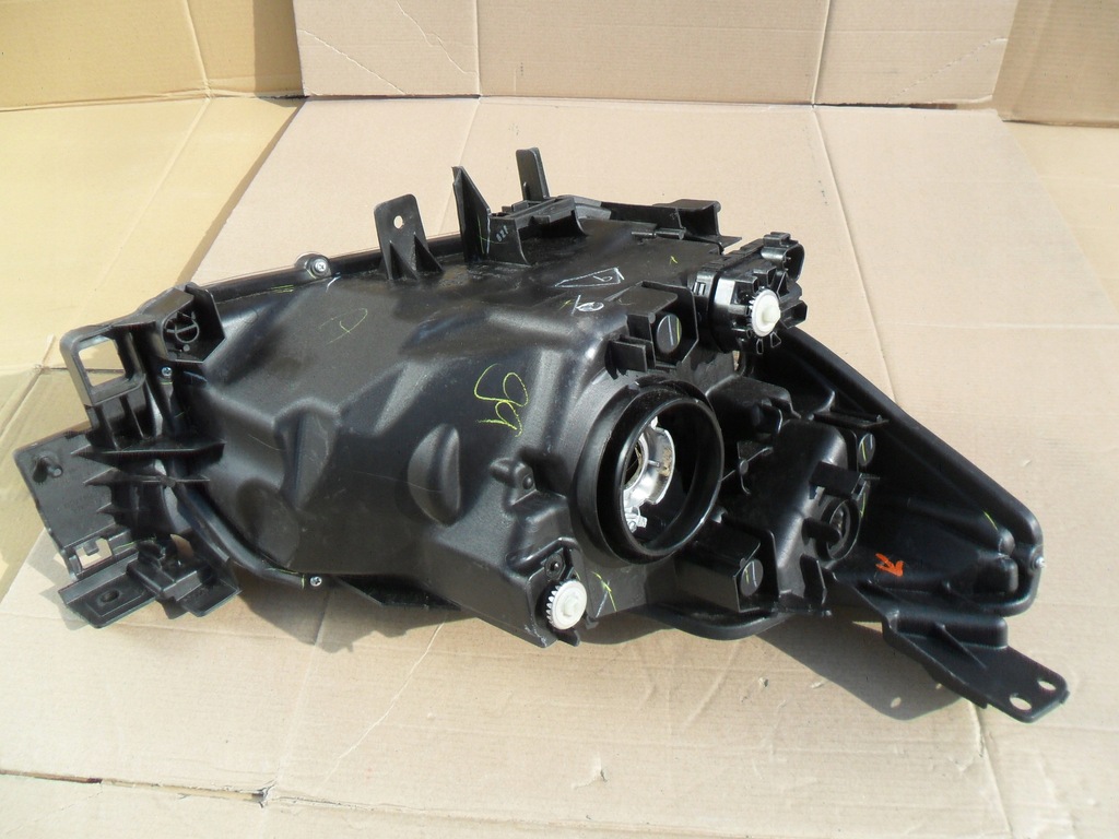 фото №16, Mazda 2 14- лампа левая перед db5j-51040