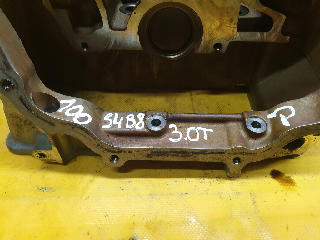 фото №8, Головка двигателя правая s4 b8 s5 3.0tfsi cak idealna