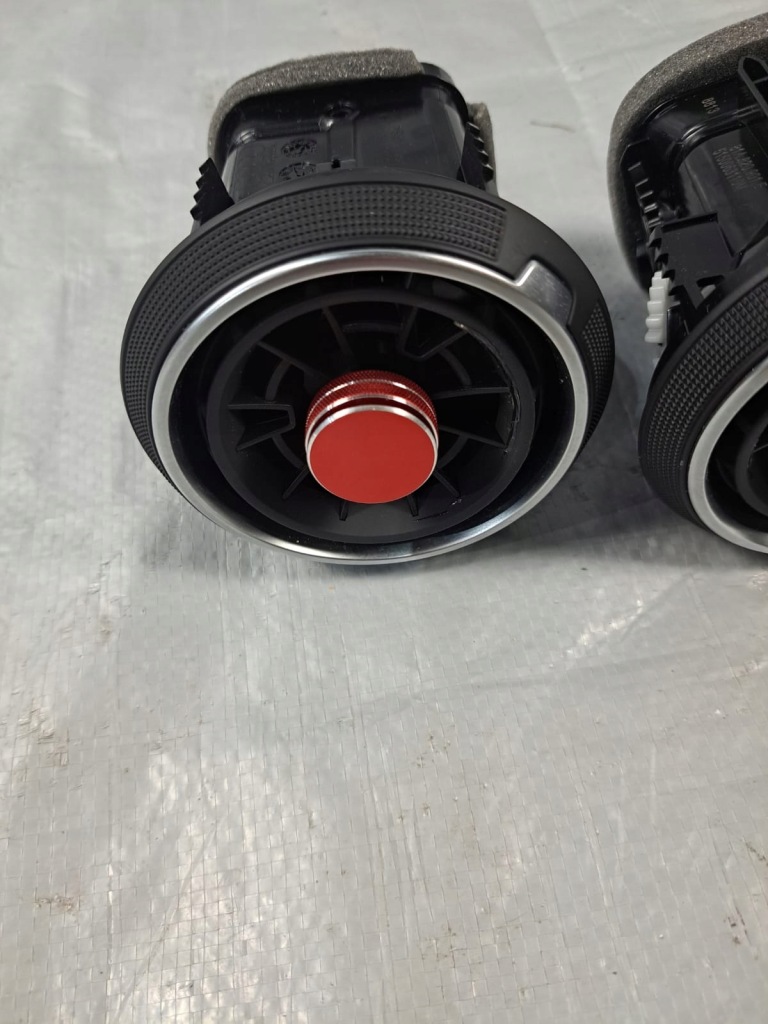 фото №7, Решітка обдув повітря 81a820901e audi q2