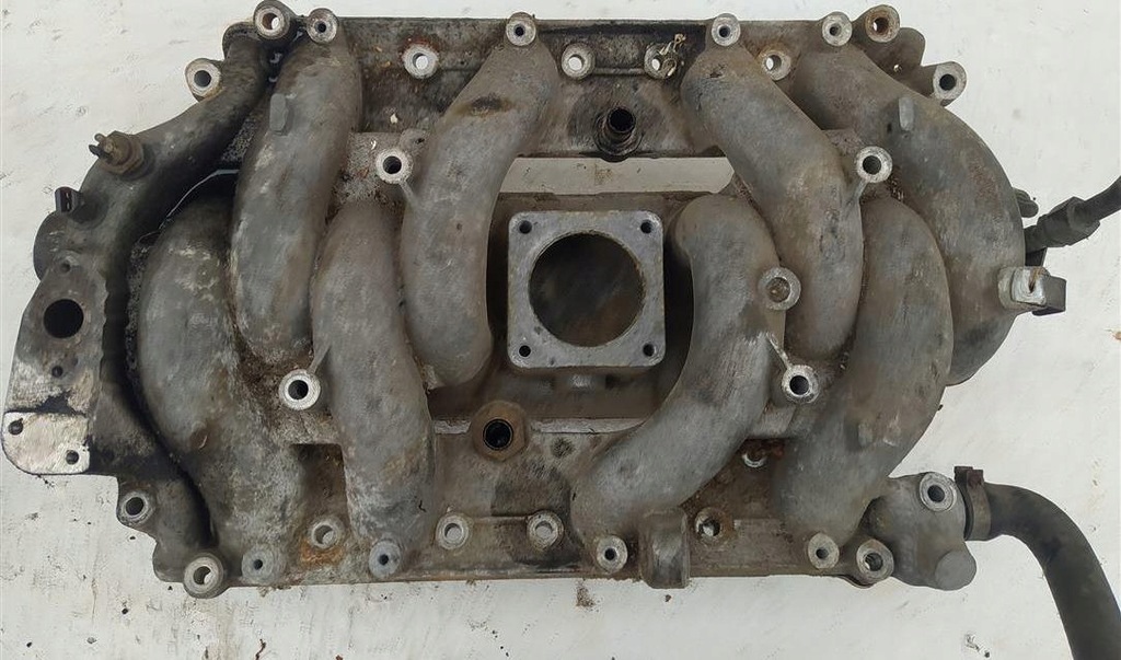 фото №1, Колектор всмоктуючий mercedes w107 r107 w126 4.5 v8