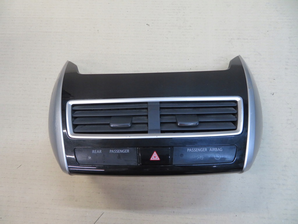 фото №1, Решітка обдув eclipse cross 8002c230