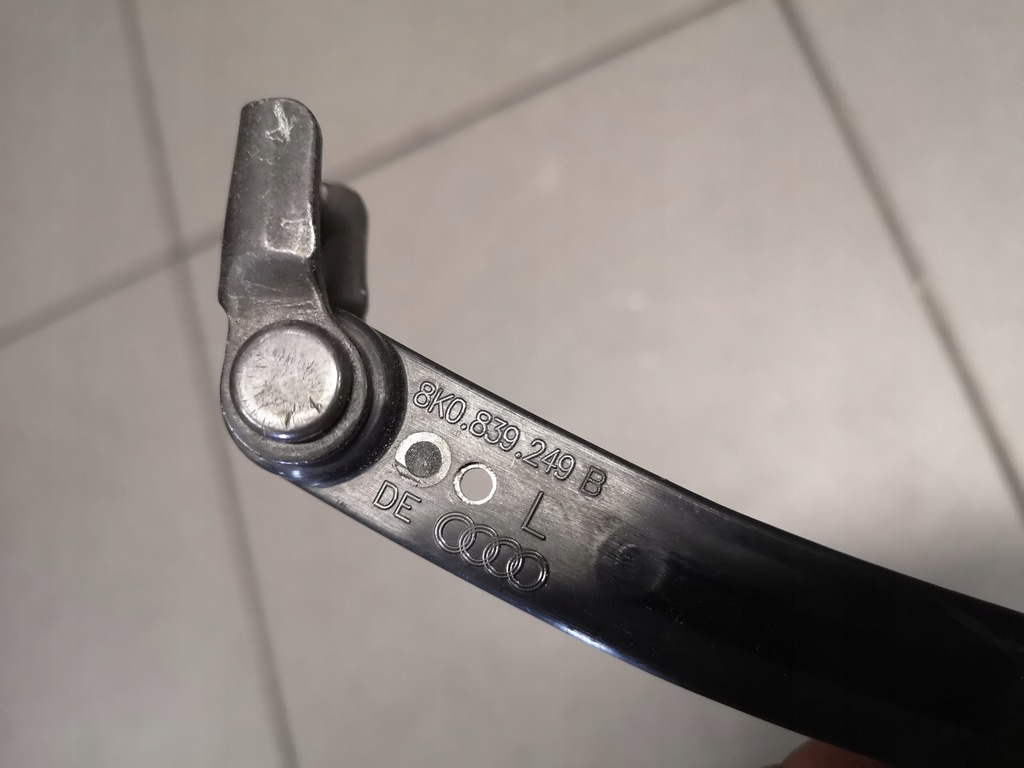 фото №4, Обмежувач двері лівий задня audi a4 b8 8k0839249b