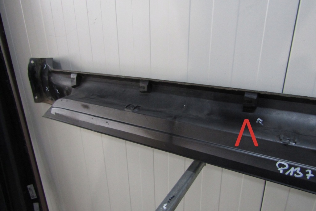 фото №10, Молдинг порог правая mitsubshi pajero shogun sport 3 iii 16-