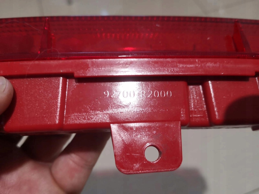 фото №2, Лампа третий свет стоп kia sportage v 21- nowe 92700-r2000