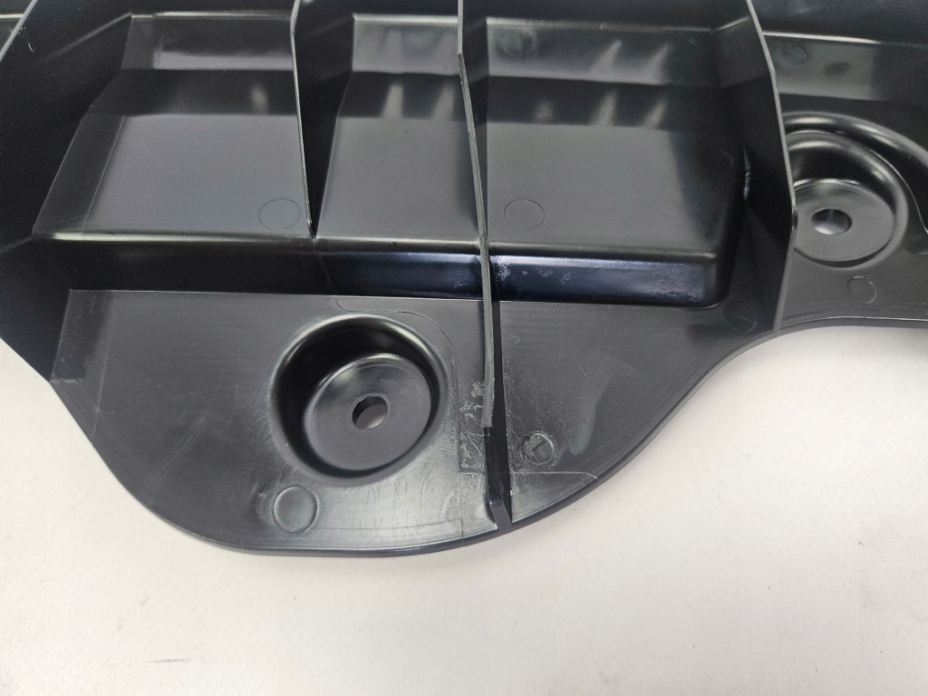 фото №14, Renault austral 2022 - напрямна кронштейн бампера задня лівий 850417028r