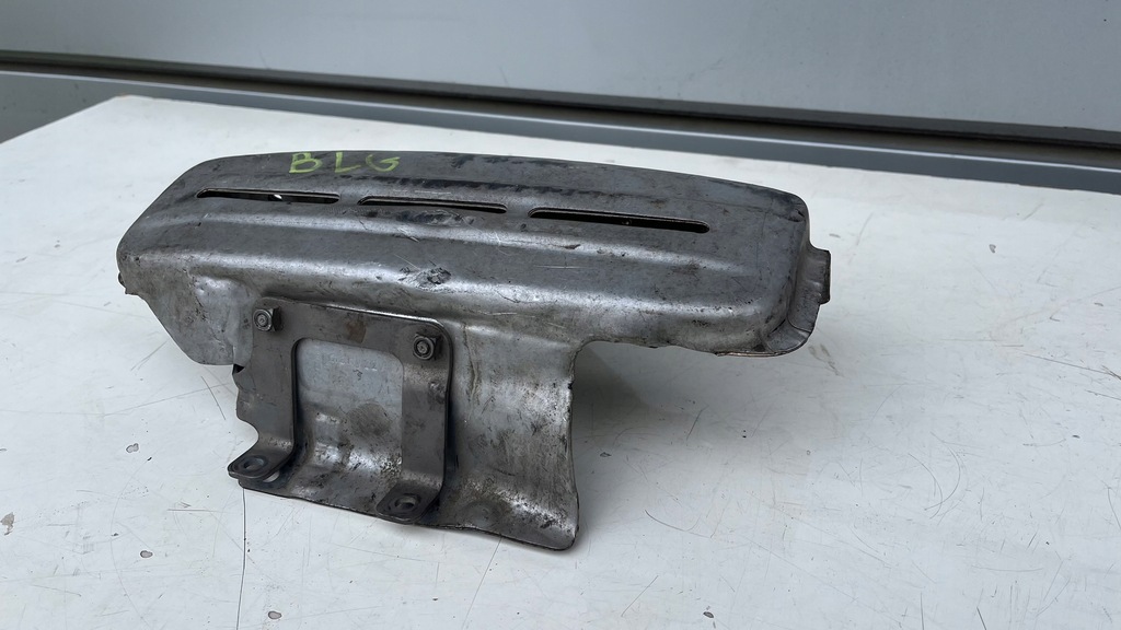 фото №1, Защита тепловая blg audi vw оригинальный номер 03c253041al