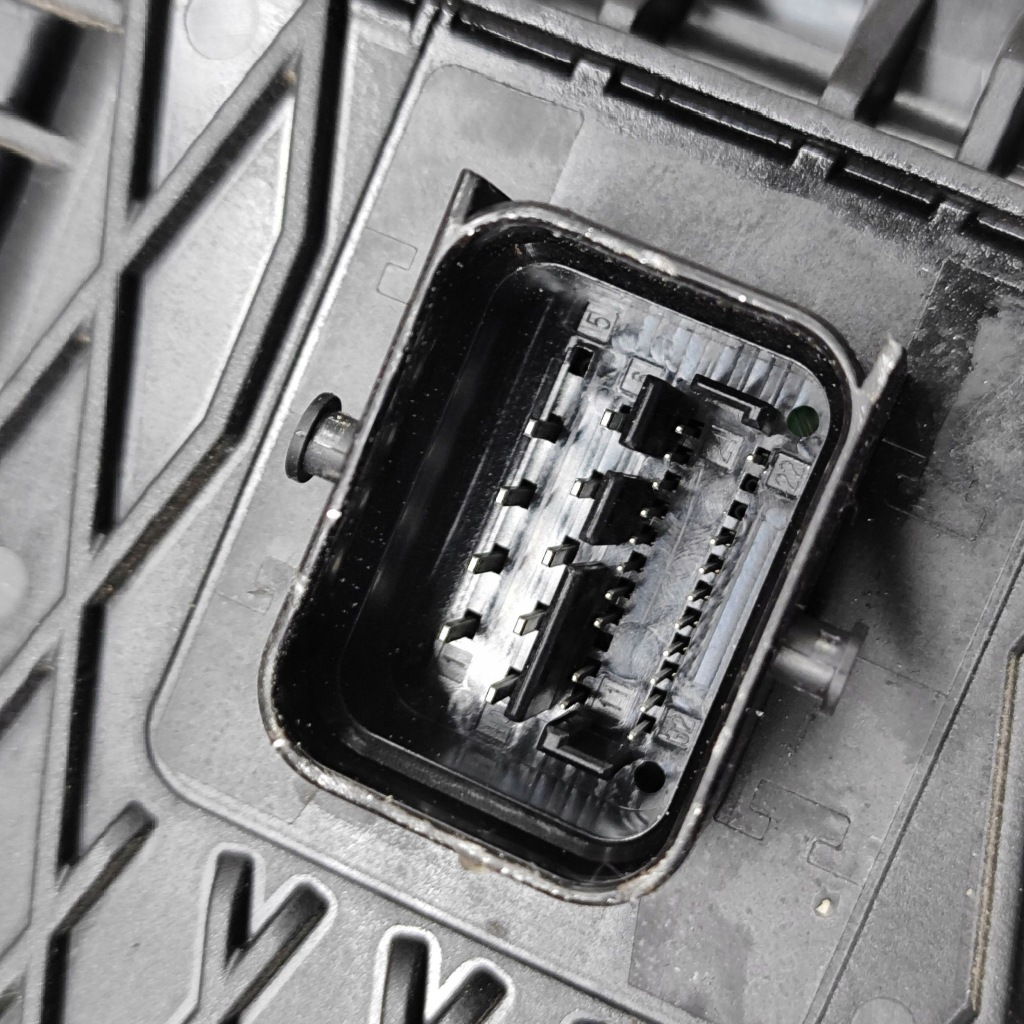 фото №6, Audi q4 sportback e-tron 2023 інвертор / перетворювач напруги