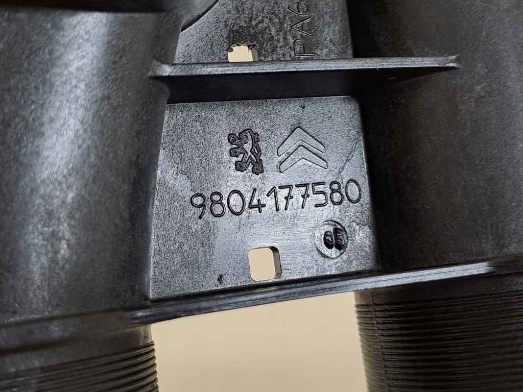 фото №8, Шланг воздуха интеркулер дроссельная заслонка 1.6 bhdi peugeot expert iii 17r