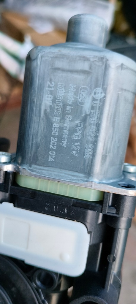 фото №4, Seat leon arona iv моторчик скло 5q0959408d