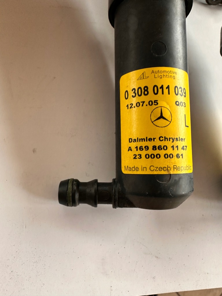 Mercedes b klasa w245 помпа омивач ксенонових фара лампи оригінал Недорого