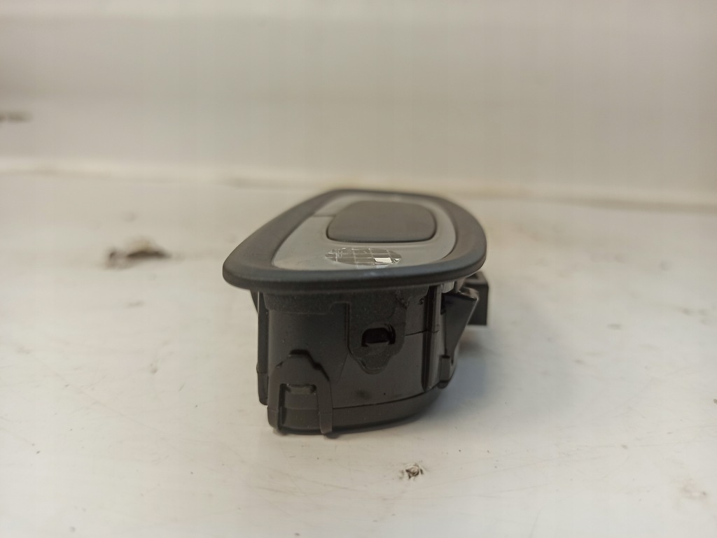 фото №7, Volvo v40 ii освещение лампа кабины салона 31351313