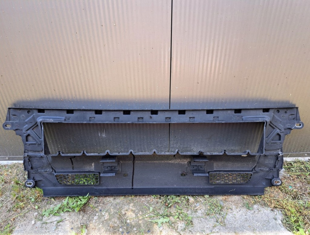 фото №2, Середина бампера решётка радиатора man tgs przedlift