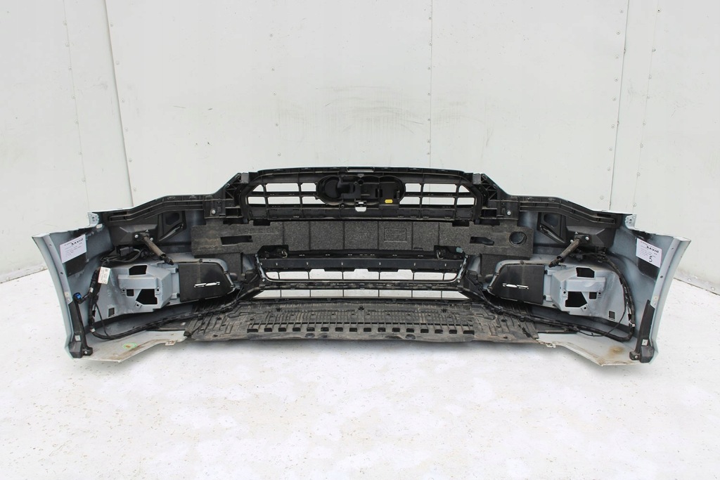 Audi a6 fl рестайлінг  перед капот крила бампер ремінь передній фари підсилювач в Україні