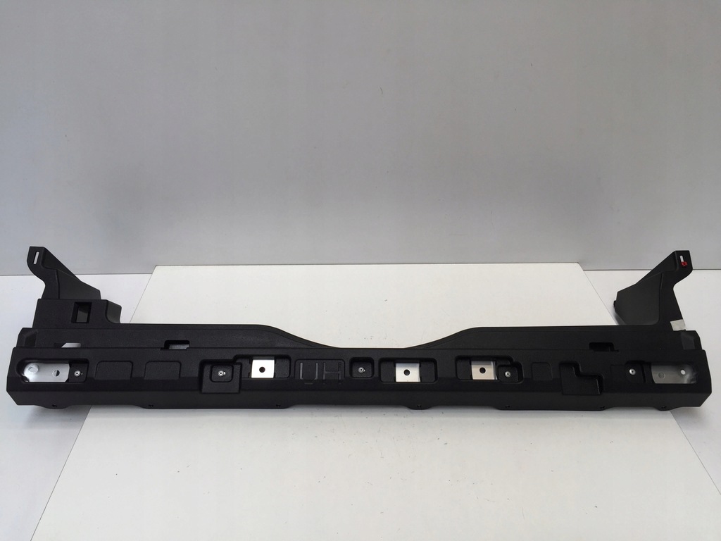 фото №1, Lexus ux 250h 2021 молдинг накладка багажника