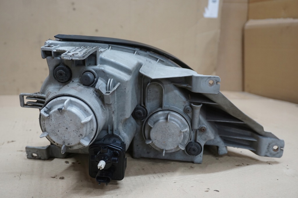 фото №13, Hyundai terracan лампа левый перед левая передняя 04r europa