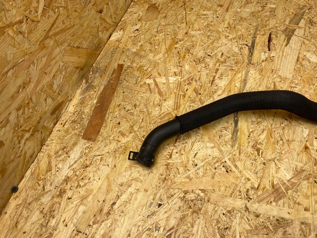 фото №8, Wąż труба шланг wody porsche taycan 9j1 9j1815551b 2019-