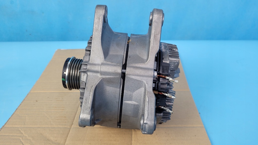 фото №6, Mercedes x247 glb 23r сцепление генератора шкив ролик ina f-633084