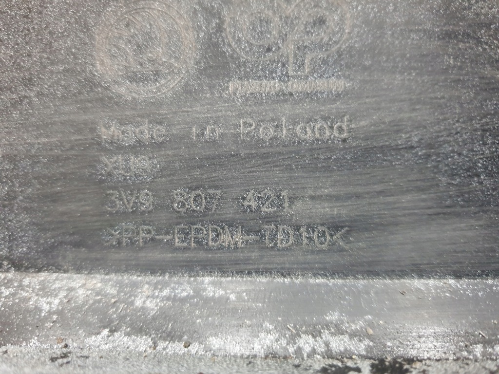 фото №10, Skoda superb 3 15- 3v5 kombi бампер задний задняя