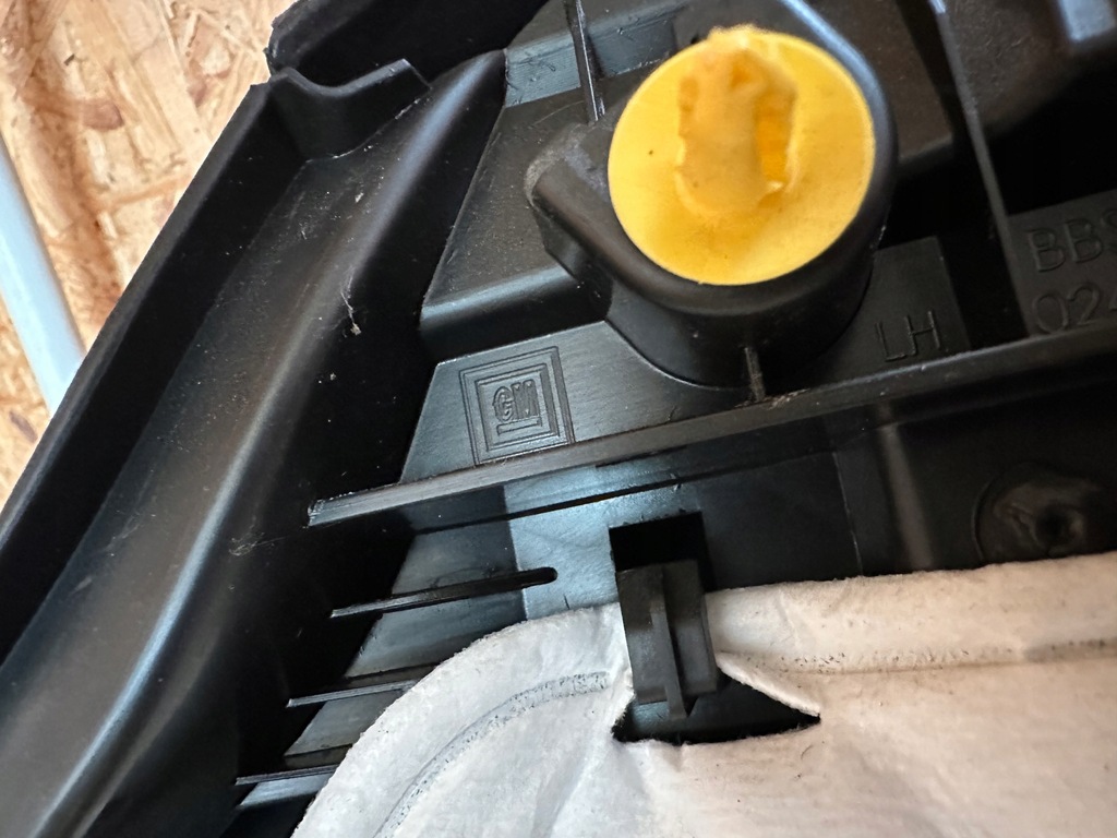 фото №10, Chevrolet camaro zl1 15-22 обшивка двері водія лівий оббивка