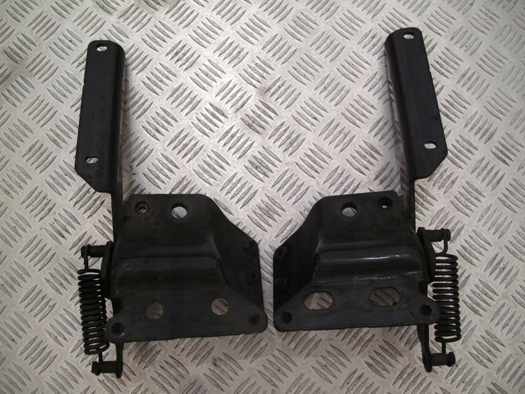 фото №3, Петля кронштейн решітка поріг нижній scania r