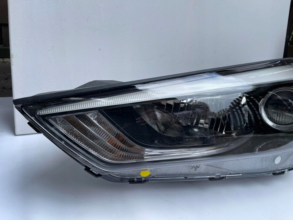 фото №3, Hyundai tucson левая лампа перед 9pin