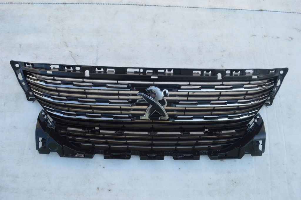 фото №5, Решётка радиатора peugeot 3008