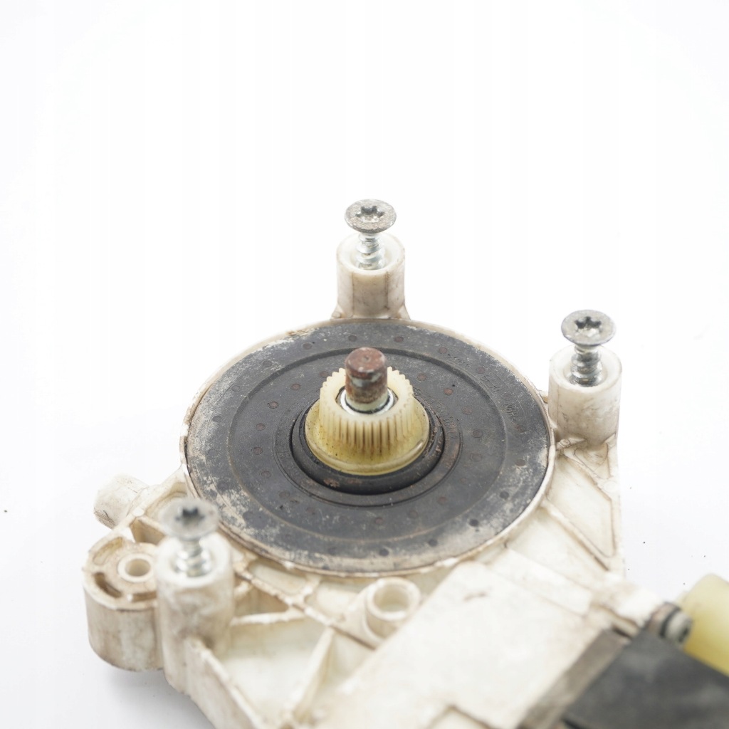 Mercedes sprinter w906 моторчик регулировки стекло правый перед a0068205542 Цена