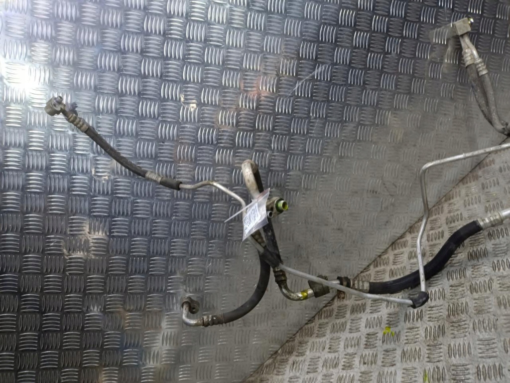 фото №3, Opel astra h 1.6 16v шланг кондиціонера ---