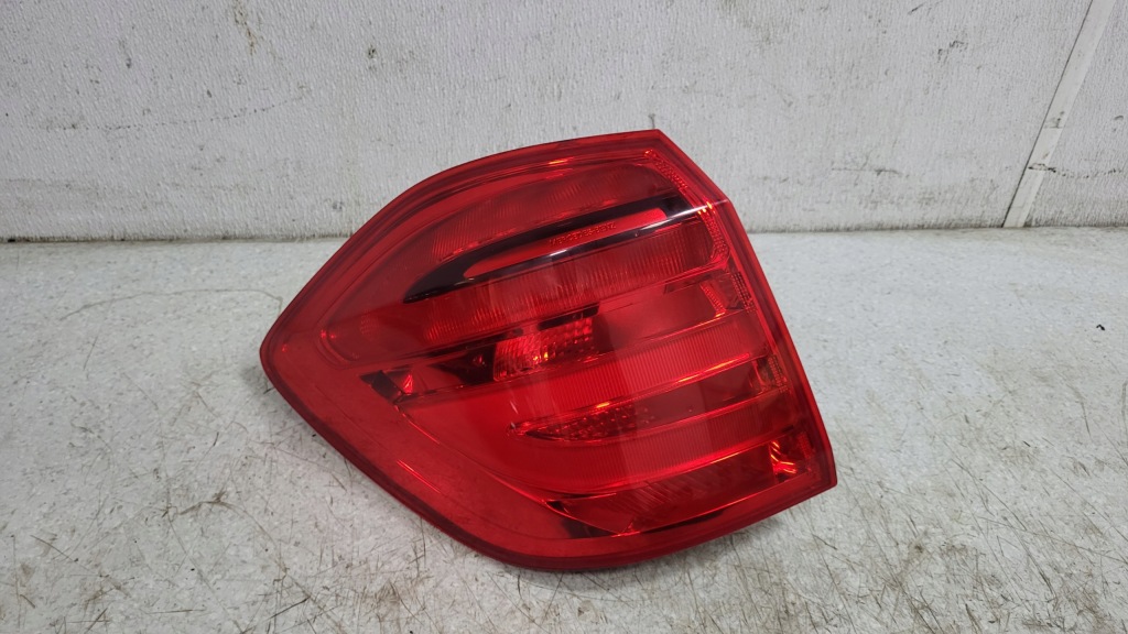 фото №1, Mercedes gl 166 x166 лампа ліва задня usa a1669067501 idealna