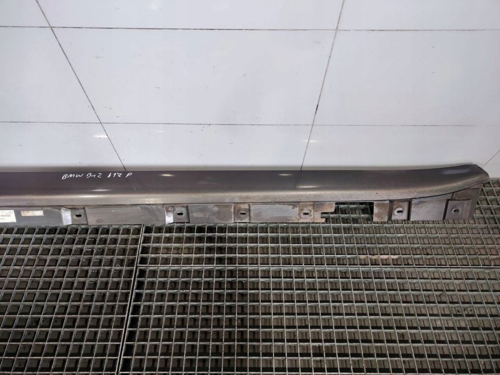 Молдинг порог порог правый  правая bmw 7 f01 f02 f03 f04 havanna металлик a17 Недорого