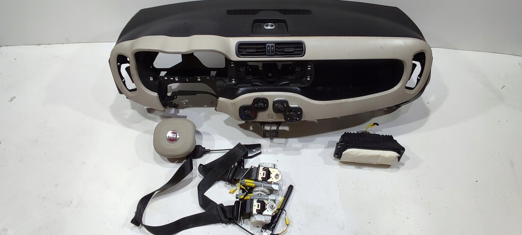 фото №5, Fiat panda 3 iii приборная панель консоль подушка безопасности ремни org