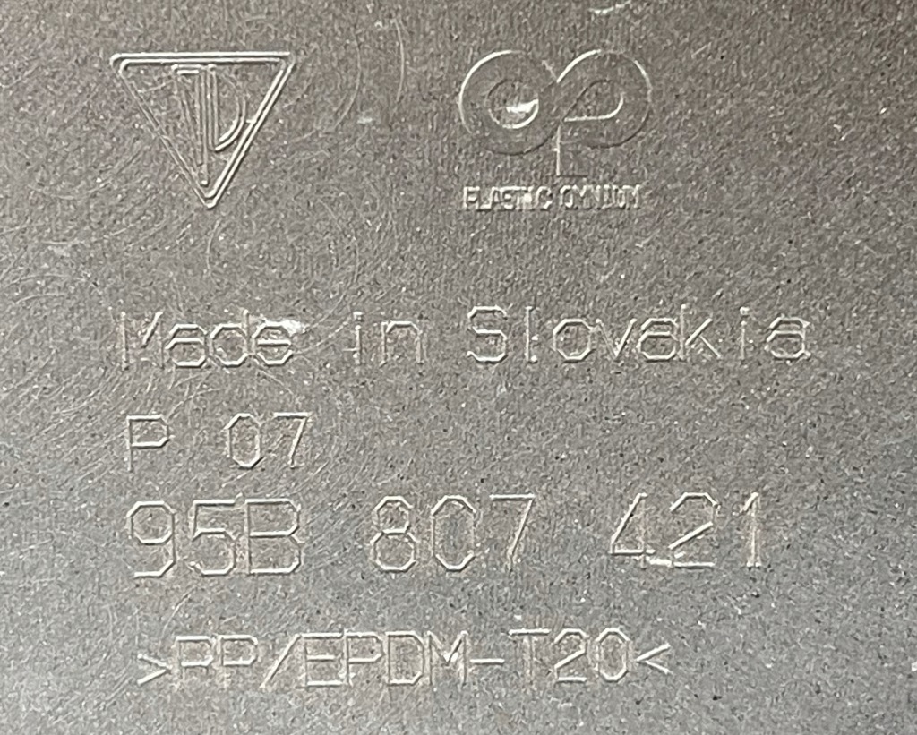 B1 porsche macan s 2015 бампер задняя kompletny жгут pdc 95b807421 a1 041 с Разборки