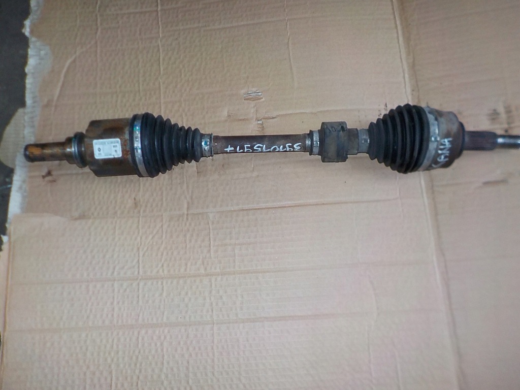 фото №1, Приводной вал левая arkana 1.6 e-tech 391015917r